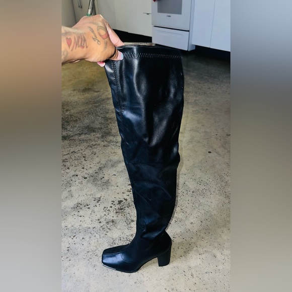 Shoes - Steel Tipped Boots